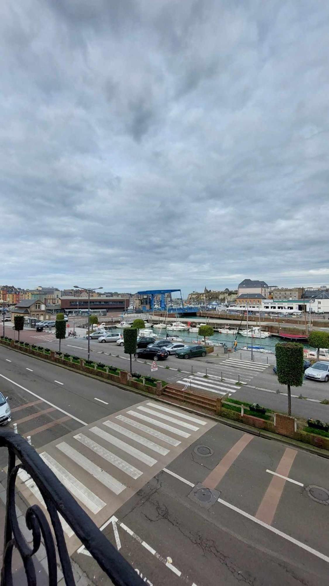 Vue Sur Le Port Le Moussaillon Apartment *